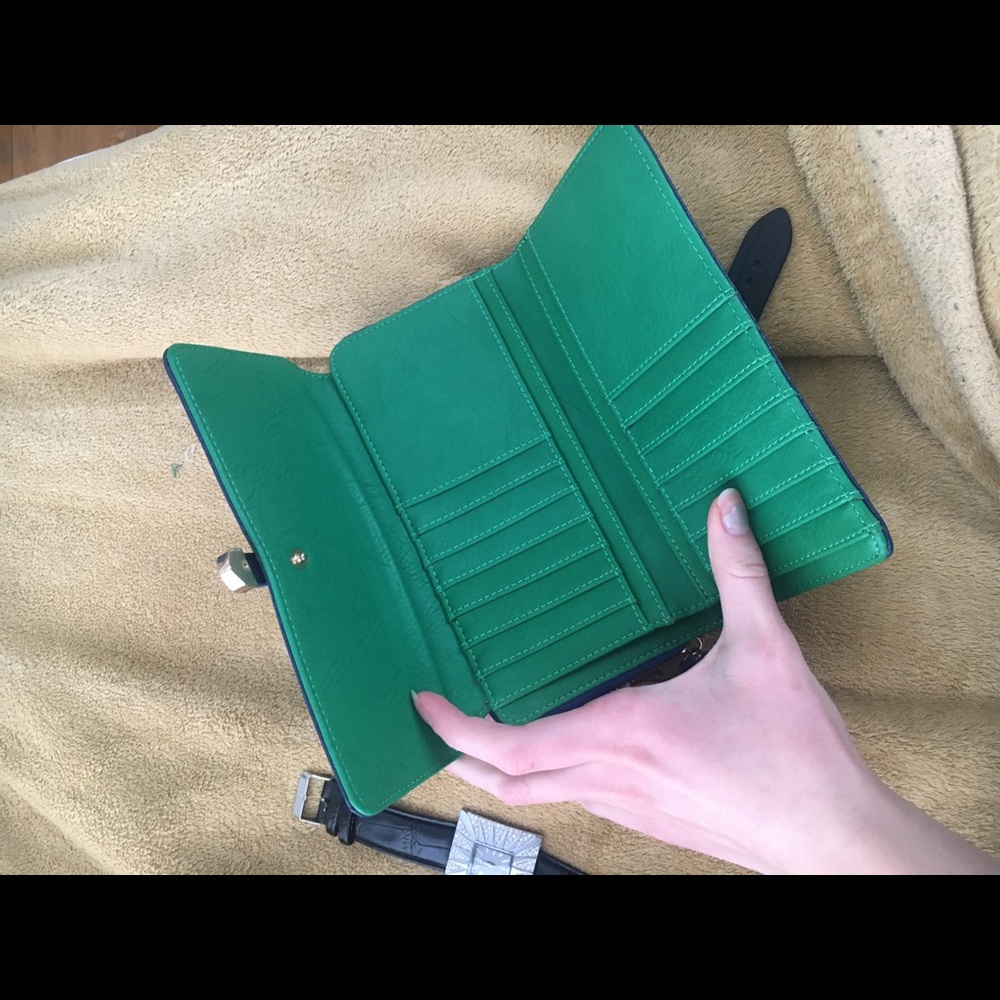 Accessories bundle - Picture 5 of 6